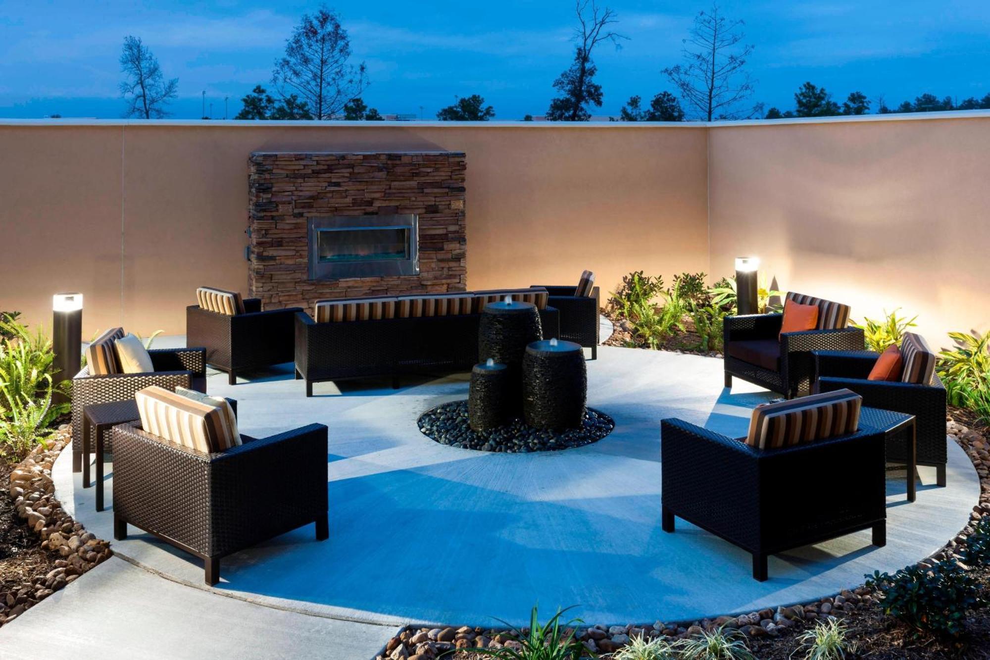 Hotel Courtyard By Marriott Houston North/Shenandoah The Woodlands Exteriér fotografie